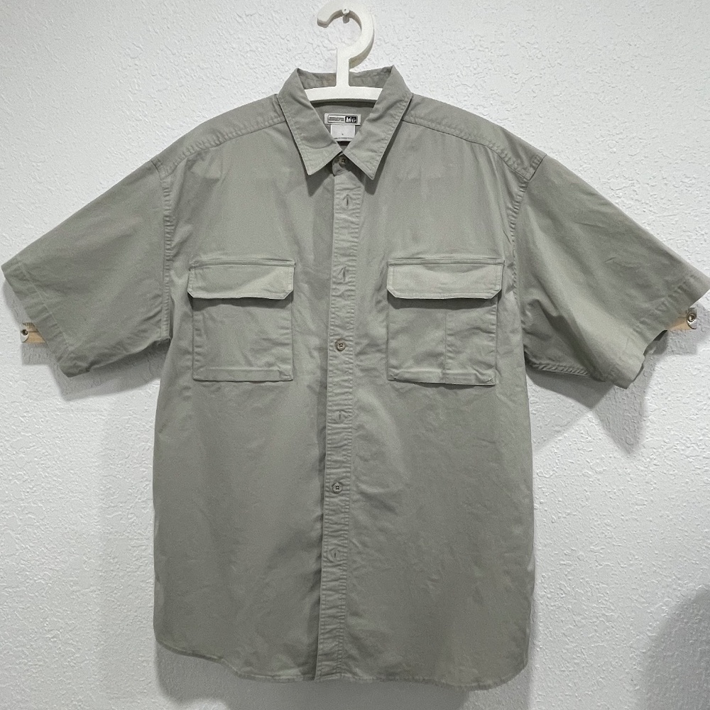 R.E.I. Short Sleeve Shirt Light Gray Large Back Vents T2 Front/Pen Pockets
